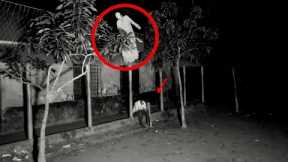 Watch the ghost attack on Chowkidar late at night ||#cctv #cctvfootage
